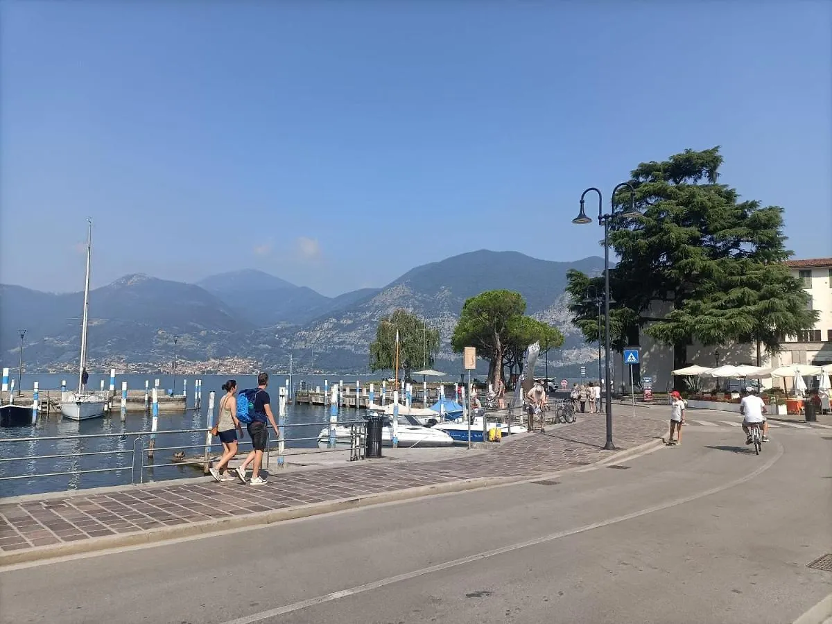 Beth House Iseo Apartment Italy